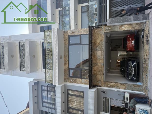 Bán nhà trung tâm Long Biên 60m2, 8tầng, mặt tiền 5m, giá bán hơn 16 tỷ.
