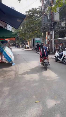 Nhà mới thang máy kinh doanh-gara 7 chỗ-52m2*5T*13.5 tỷ ngay Làng Lụa - 1