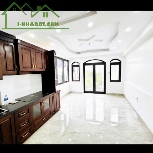 🏡 BÁN NHÀ TRẦN QUÝ KIÊN, CẦU GIẤY - 6 TẦNG, THANG MÁY, GARA Ô TÔ - CHỈ NHỈNH 14 TỶ - 1