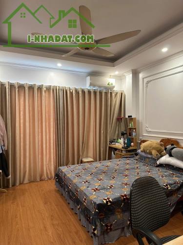 Đỉnh nóc kịch trần Bồ Đề 53m2 x 5T lô góc gara full nội thất ngõ thông kinh doanh. 13,9tỷ - 2