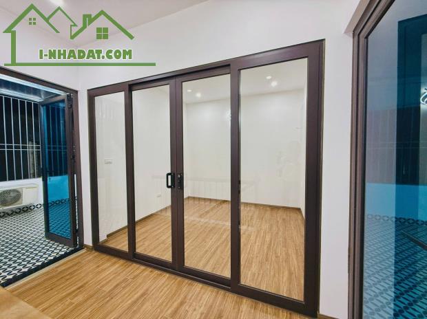 ĐÊ LA THÀNH, BA ĐÌNH. 60M2 5 TẦNG GIÁ 9.3 TỶ- VÀI BƯỚC RA PHỐ-NHÀ ĐẸP - KHÔNG QUY HOẠCH. - 4