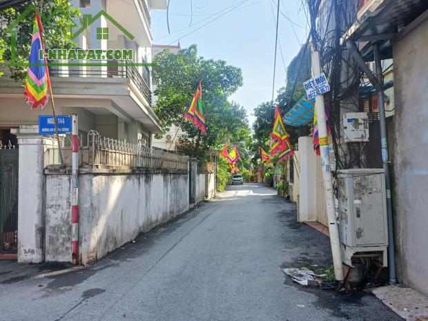 BÁN BIỆT THỰ VIEW SÔNG HỒNG - Ô TÔ TRÁNH NHAU - KINH DOANH ĐỈNH CAO - 2