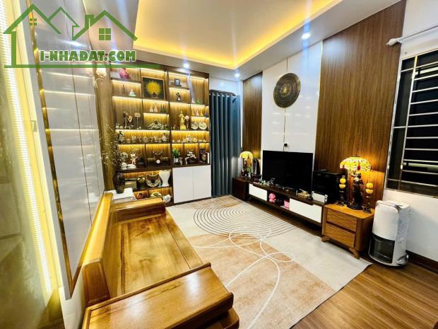 ♥️BÁN NHÀ ĐẸP LÊ QUANG ĐẠO - NAM TỪ LIÊM, 43M²/50M², 4 TẦNG, MẶT TIỀN 3,5M - GIÁ CHỈ 9,x T