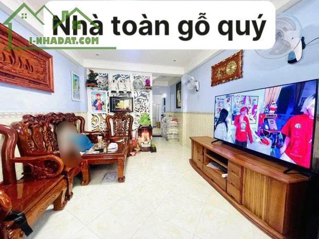 🏡 Bán nhà lô góc đường Nguyễn Thế Truyện, Tân Phú, giá 6 tỷ