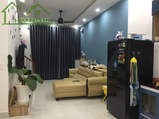 Bán gấp nhà HXH Dương Tử Giang, P15, Quận 5. Ngay Bệnh Viện Chợ Rẫy, Giá 2tỷ550. Thuê 15tr - 2