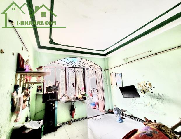Bán Nhà Mặt Tiền - Lũy Bán Bích - Tân Phú Giáp Q.11 - 93M2 - 3 Tầng - Nhỉnh 10 Tỷ