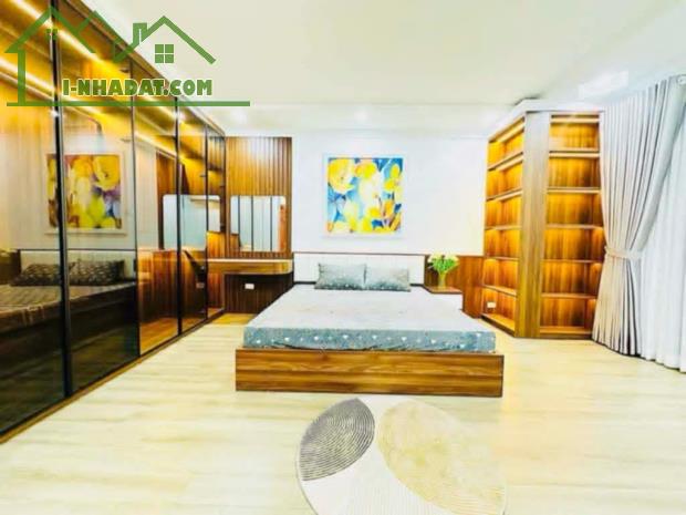 BÁN GẤP NHÀ PHAN KẾ BÍNH PHỐ VIP BA ĐÌNH MỚI KOONG THANG MÁY FULL NỘI THẤT 40M X 7 TẦNG MT - 1