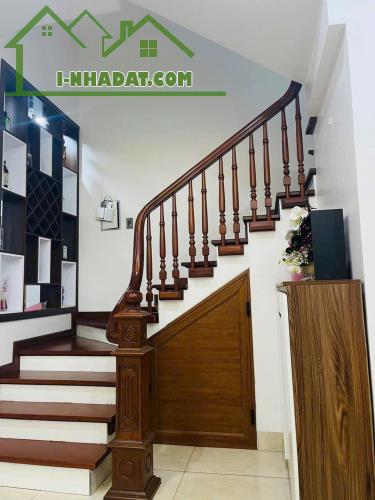 Bán nhà KĐT phía Tây Nam Cường, TP Hải Dương, 60m2, mặt tiền hơn 7m, nhà đẹp, giá tốt