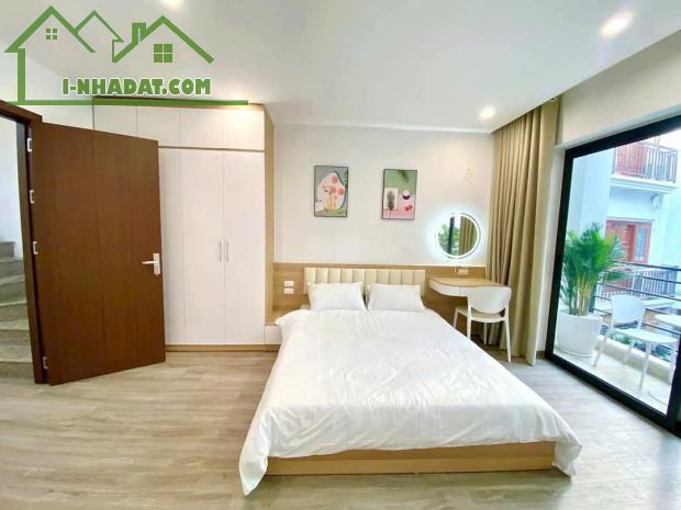 BÁN NHÀ CẦU GIẤY - OTO QUA NHÀ - DT: 34/38M * 4 TẦNG, MT 4M, GIÁ 7,55 TỶ. - 5