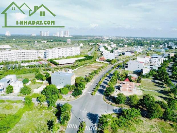 Cần tiền bán nhanh lô biệt thự đường 34m Văn Tiến Dũng, cạnh ĐH FPT và bệnh viện