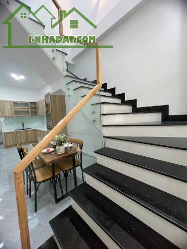 📢 BÁN NHÀ HẺM XE HƠI 6M - PHAN HUY ÍCH - CHỈ 5.25 TỶ 🏡 Thông tin nhà:  Diện tích: 3x15m