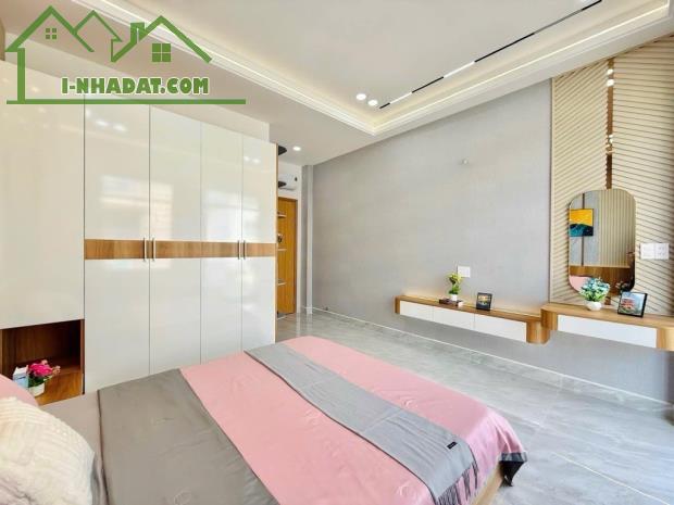 🏡🏡🏡 HAI MẶT HẺM TRƯỚC SAU - HẺM TRƯỚC NHÀ 8M CÓ VỈA HÈ - ĐƯỜNG PHẠM VĂN CHIÊU... P14 .G - 2