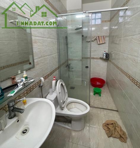 Bán NR tại Lê Đức Thọ, 8,6 tỷ, 101m2, 5PN, 5WC, Pháp lý đầy đủ