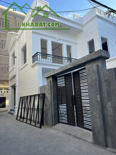 Bán gấp nhà Đông Khê, Ngô Quyền, Hải Phòng.5,5 tỷ, 83,8m2, 2,5 tầng.
