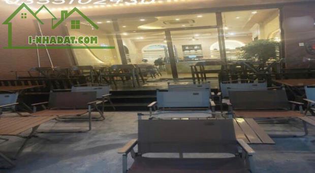 Cho thuê nhà phố Dương Đình Nghệ - Trung Kính 6 tầng 70m2 vỉa hè rộng, tiện làm quán cafe - 4