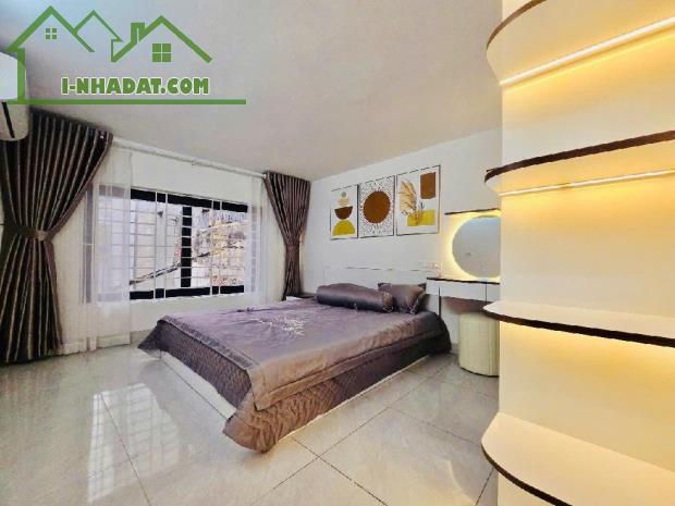 NHÀ ĐẸP_FULL NỘI THẤT_MINH KHAI_HAI BÀ TRƯNG. DT: 32m². 5tầng.  Giá: 5,75tỷ - 1