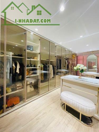 6 tầng có thang máy 80m2 mặt tiền đường số 37 cạnh đường số 14 gần chợ Tân Quy Q7, 19,6 tỷ - 2