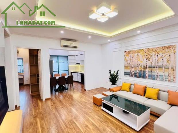 Cần bán gấp căn hộ chung cư cao cấp Mỹ ĐÌnh 100m2, 3N, tặng nội thất, view đẹp - 1