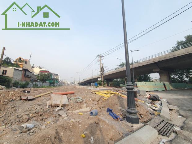 Giá tốt! Mặt tiền đường Hoàng Hoa Thám (khu nhà ga T3) (4x26m) 2 tầng, chỉ 19.5 tỷ