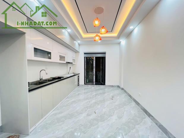 Nhà mới Thượng Thanh 34m2 x 6T ngõ thông full nội thất, hàng xóm Khai Sơn city. 5,85tỷ - 4