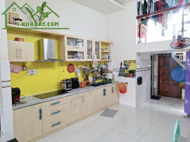 BÁN NHÀ ĐÌNH PHONG PHÚ, QUẬN 9 - HẺM 5M - 70M2 - 2 TẦNG BTCT - NHỈNH 4 TỶ - 4