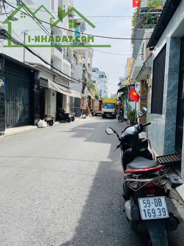 Bán nhà Tân Phú cấp 4, DT: 6x26m, công nhận 157.3m2, giá 10.5 tỷ - 2