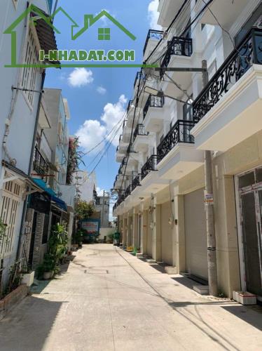 🏠🏡 Bán nhà Hà Huy giáp thạnh Xuân    👉 Diện tích : 52m (4 x13) giá 4.6tỷ   Hẻm ô tô th - 1