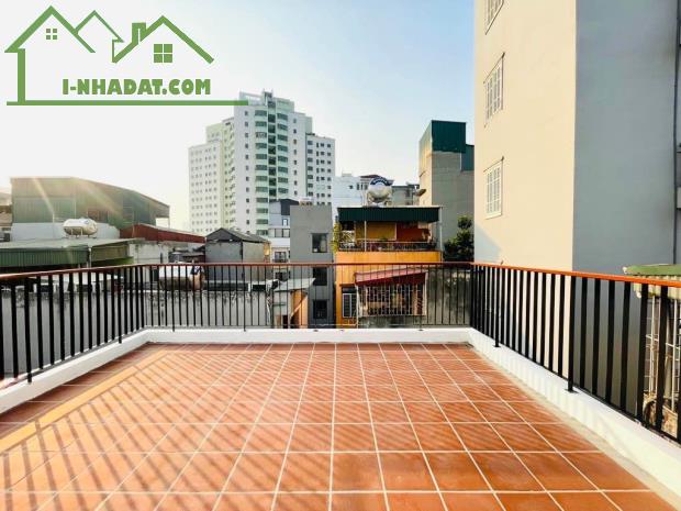 Bán nhà Hoàng Hoa Thám 53m2 5 tầng MT 6m 12 tỷ 3 Bước ra phố - 3 Mặt thoáng