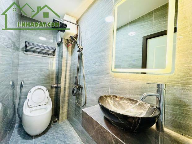 LÊ DUẨN –ĐỐNG ĐA-HAI BÀ TRƯNG DT 29M 5T GIÁ CHỈ 5.1 TỶ NHÀ ĐẸP 20M RA ÔTÔ