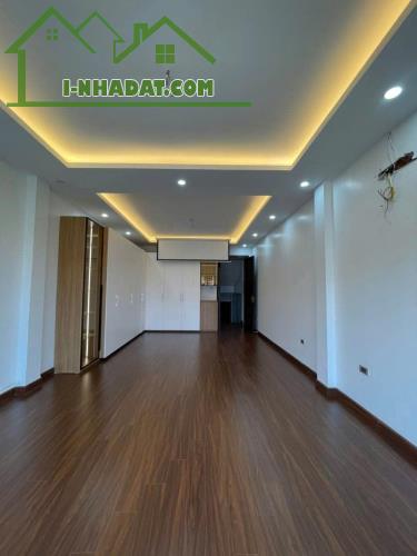 Phân lô, Ô tô, 70m2, Phố Lâm Hạ, Long Biên, 14x tỷ. - 3