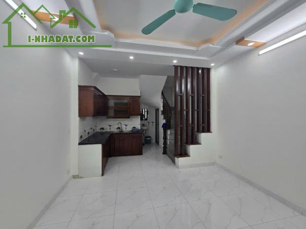 PHÚ ĐÔ BÁN NHÀ NGÕ THÔNG,NHÀ ĐẸP,SỔ VUÔNG,Ô TÔ GẦN GIÁ NHỈNH 6 TỶ - 1