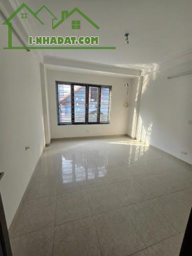 PHÚ ĐÔ BÁN NHÀ NGÕ THÔNG,NHÀ ĐẸP,SỔ VUÔNG,Ô TÔ GẦN GIÁ NHỈNH 6 TỶ - 3