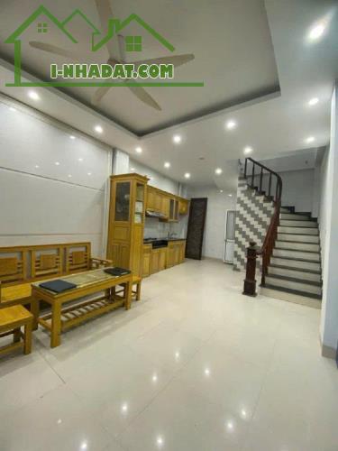 BÁN NHÀ PHÚ ĐÔ DÂN XÂY CỐT TỐT NHÀ ĐẸP Ô TÔ GẦN NGÕ NÔNG SỔ VUÔNG GIÁ NHỈNH 6 TỶ - 3