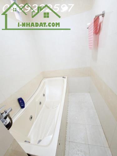 NHÀ 4 TẦNG - 4PN5WC BÁN GẤP HẺM XE HƠI – TÔ HIẾN THÀNH, QUẬN 10 – GIÁ NHỈNH 11 TỶ