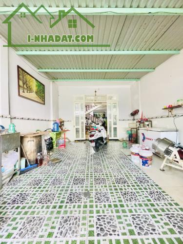 Nhà cần bán 92m² Trệt lầu 5x19m Hẻm Thạnh Xuân 22 Quận 12 giá rẻ 3.8 tỷ - 1