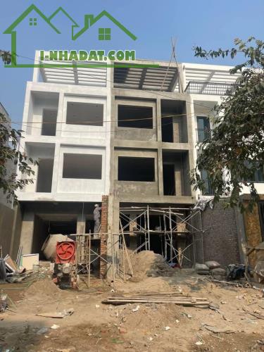 NHÀ XÂY THÔ TẠI KĐT MỚI XUÂN HÒA - TP PHÚC YÊN - 3