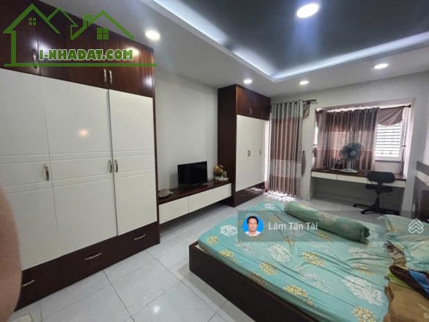 Bàn nhà Xe hơi đỗ cửa, 85m2, nở hậu, 2 mặt tiền Nguyễn Hữu Tiến, chỉ 6tỷxx - 3