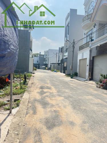 Đất sổ riêng thổ cư 2.5 tỷ/82 m2, đường nhựa 6 m