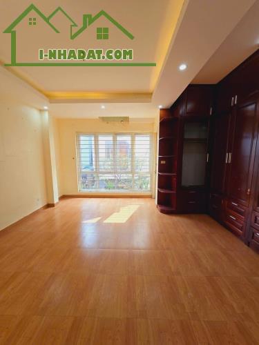 CHÍNH CHỦ BÁN NHÀ –ĐÔNG NGẠC –BẮC TỪ LIÊM –OTÔ VÀO NHÀ 77M 4T – CHỈ 10,3 TỶ - 2