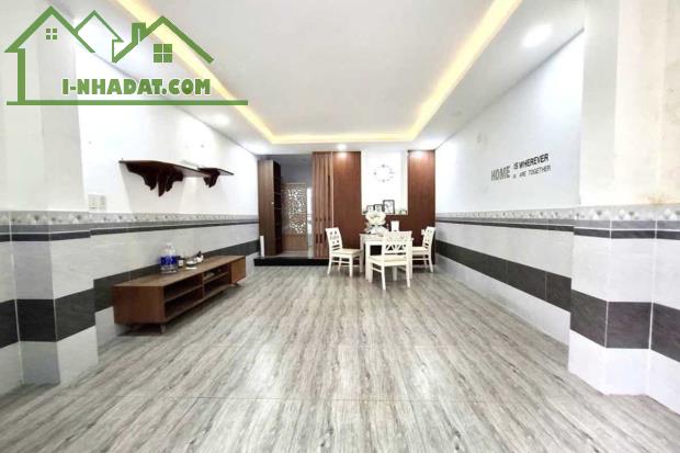 Bán nhà hẻm Đường Số 51, Gò Vấp, 3.9m x 10m 39m² 2 tầng, hẻm thông - Giá 4.2 tỷ TL