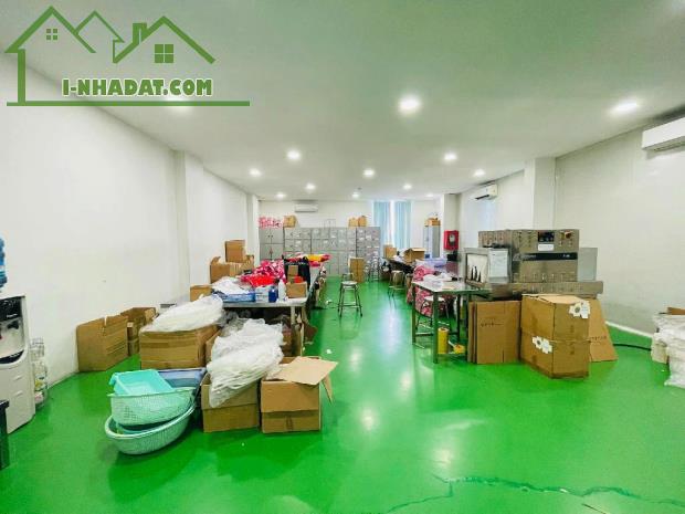 Bán nhà HXT ngay QL1k,Thủ Đức - Dòng tiền 50tr/tháng.DT 15 x 20m.Nhỉnh 20 Tỷ.LH 0779893280