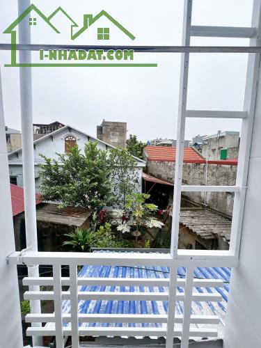 Bán nhà 2 tầng vi bằng ngõ cây xăng Việt Hùng - 5