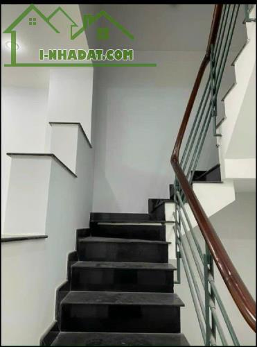 CHỦ CẦN BÁN GẤP TRƯỚC TẾT NHÀ 3TẦNG DT 58M, CHỈ 5.9 TỶ TL, NGAY LÃ XUÂN OAI, TP THỦ ĐỨC - 4