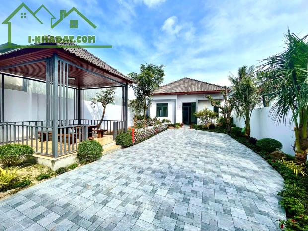 Villa nhà mái nhật 10,85x34m nở hậu 12m cách trung tâm 3km