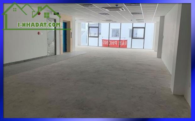 VĂN PHÒNG CHO THUÊ NGAY CỬA NGÕ SâN BAY – 118M² – GIÁ SỐC CHỈ 12 USD/M²! - 3