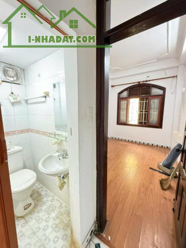 Bán nhà riêng nguyên căn Phố Minh Khai, 22m2, 4 tầng, 4.350 tỷ - 4