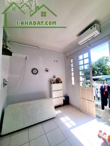 Cần bán nhà 2 tầng, hẻm ba gác gần Phạm Văn Đồng, Gigamall- 4 tỷ thương lượng - 2
