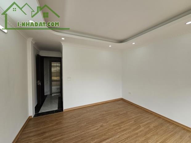 Bán Nhà Ngõ 128 Phố Ngọc Trì, Cổ Linh, Thạch Bàn, 35m2, 5 Tầng, Thang Máy, Phân Lô, Ô Tô - 3