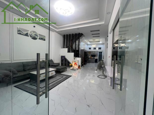 🏠Bán Nhà Âu Dương Lân Q.8 - HXH Thông - 71,5m² - 5 tầng - 6PN - 11,2 tỷ TL 🌀Nhà Full Nội