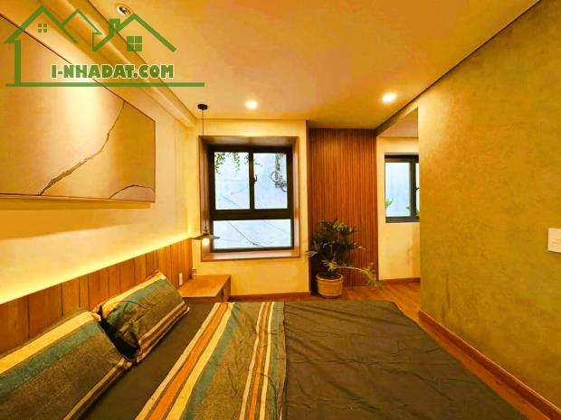 SIÊU PHẨM 4 TẦNG - DTSD 84 M2 - NGANG TO 5M - ÔTÔ SÁT NHÀ - HOÀNG HOA THÁM - BÌNH THẠNH. - 3